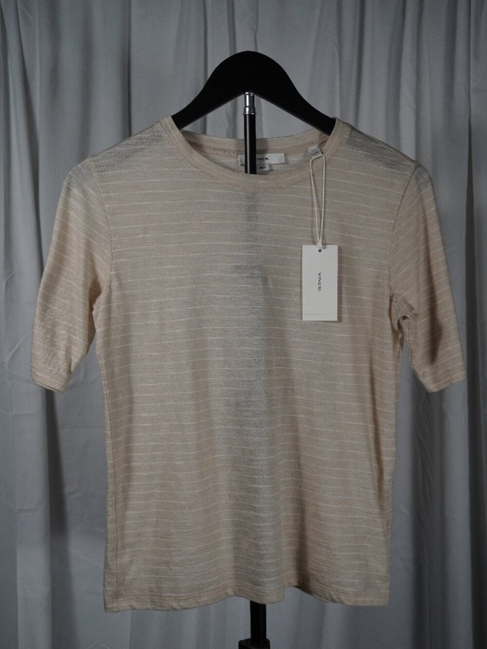 VINCE Essential Tee Women’s XS Beige Stripe Short Sleeve Crewneck Made in Peru